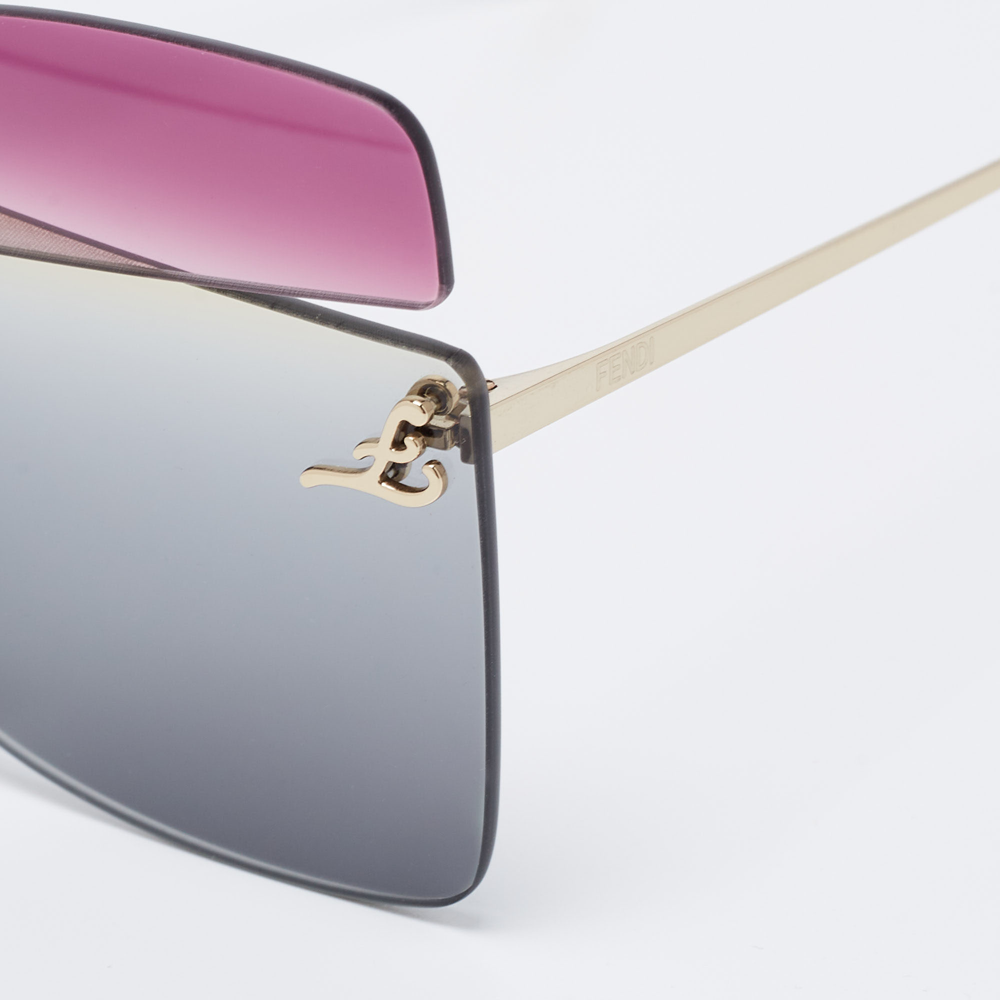 

Fendi Multicolor FF 0399 Gradient Butterfly Sunglasses