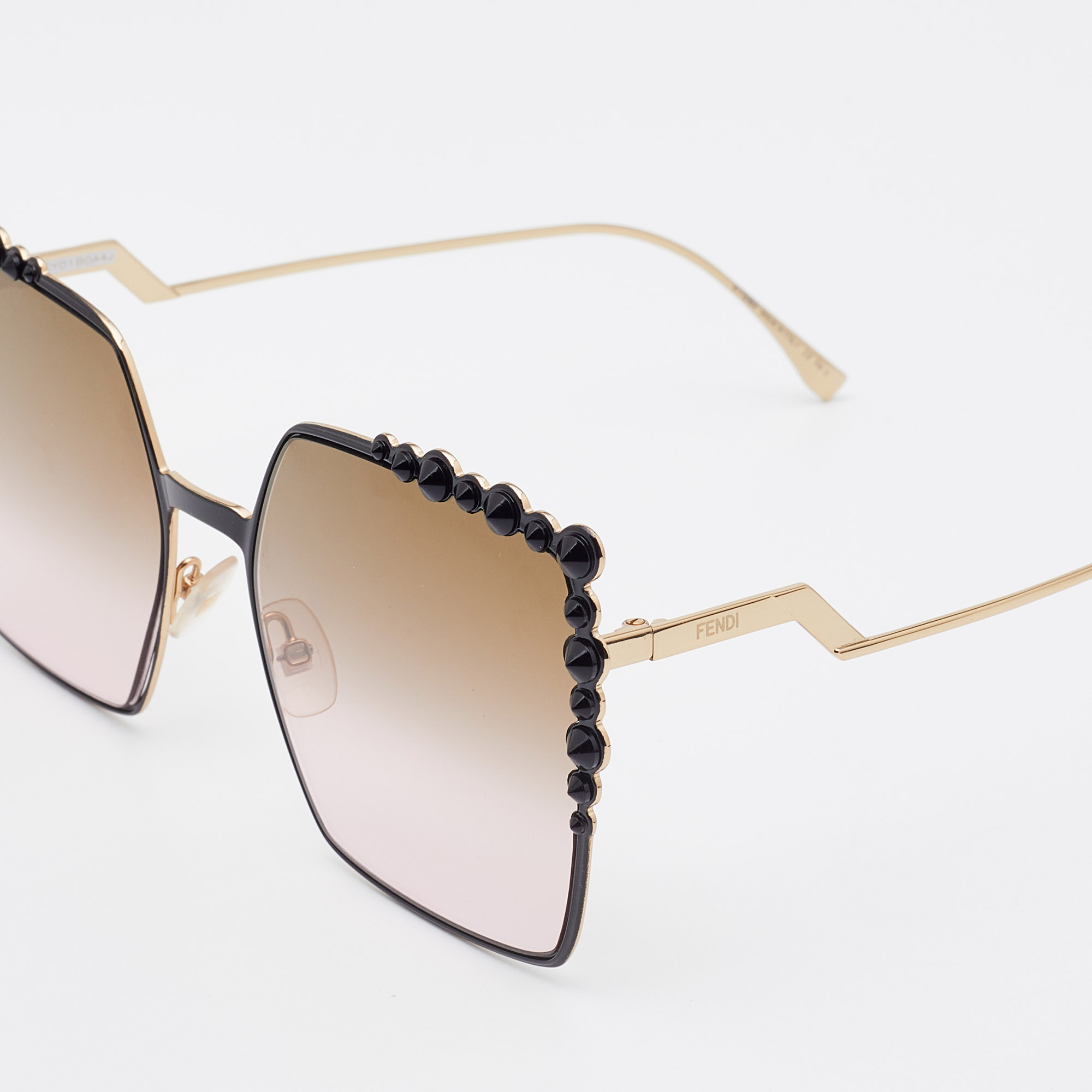 

Fendi Black / Bicolor Gradient FF 0259/S Studded Square Sunglasses