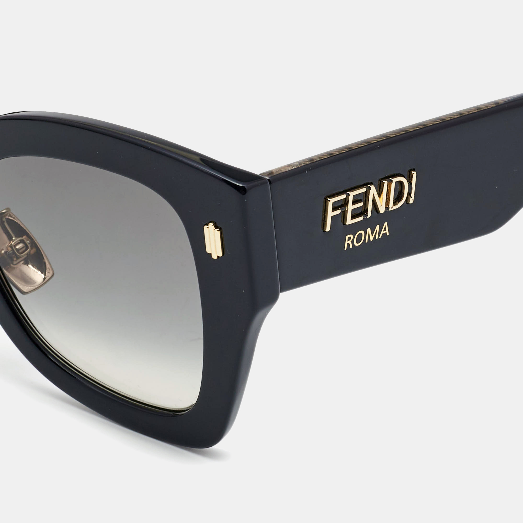

Fendi Black FF043/G/S Square Oversized Sunglasses