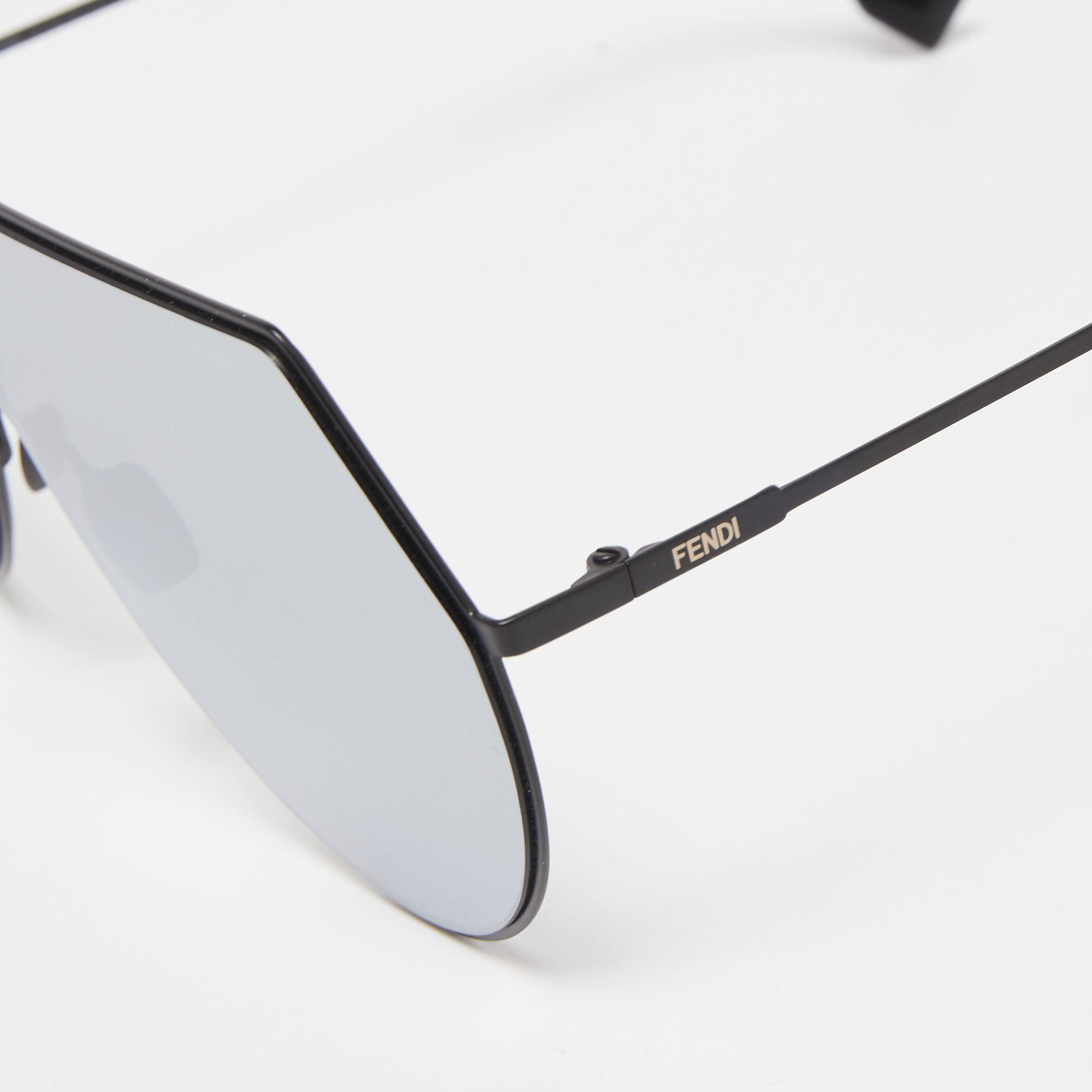 

Fendi Black FF 0193/S Shield Sunglasses