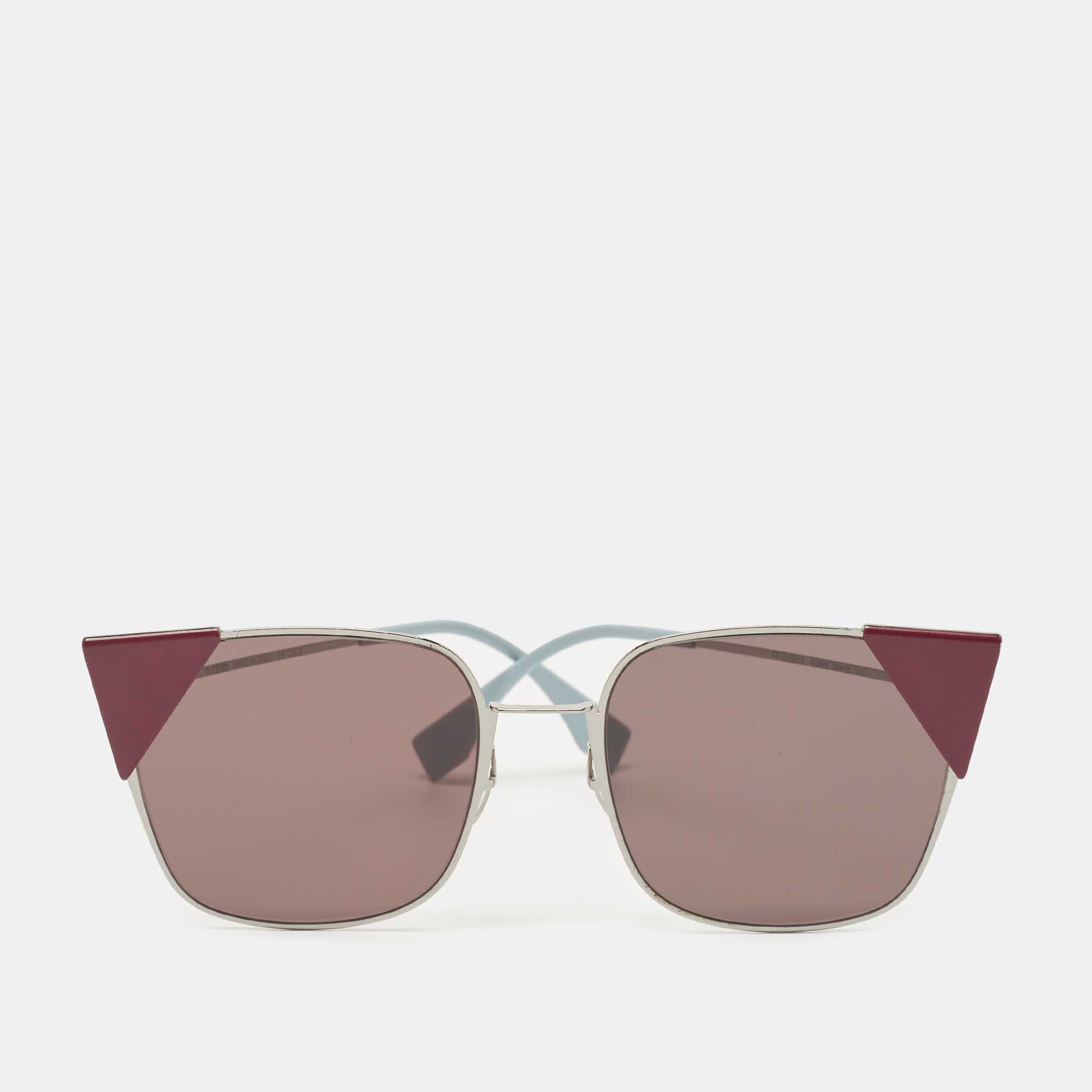 Elevate your eyewear game with these Fendi sunglasses. Meticulously crafted from premium materials they offer unparalleled protection and a timeless design making them a must have accessory for the fashion forward.
