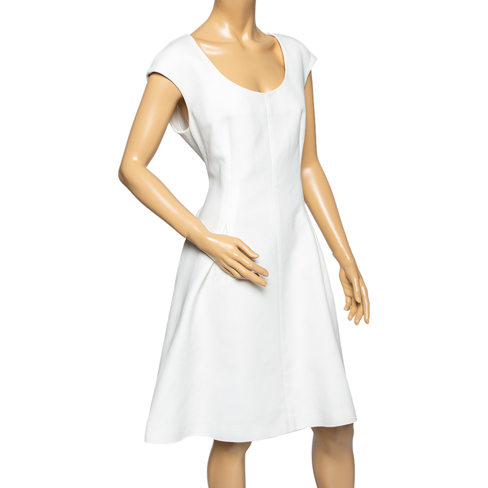 

Fendi White Crepe Pleat Detailed Sleeveless Dress