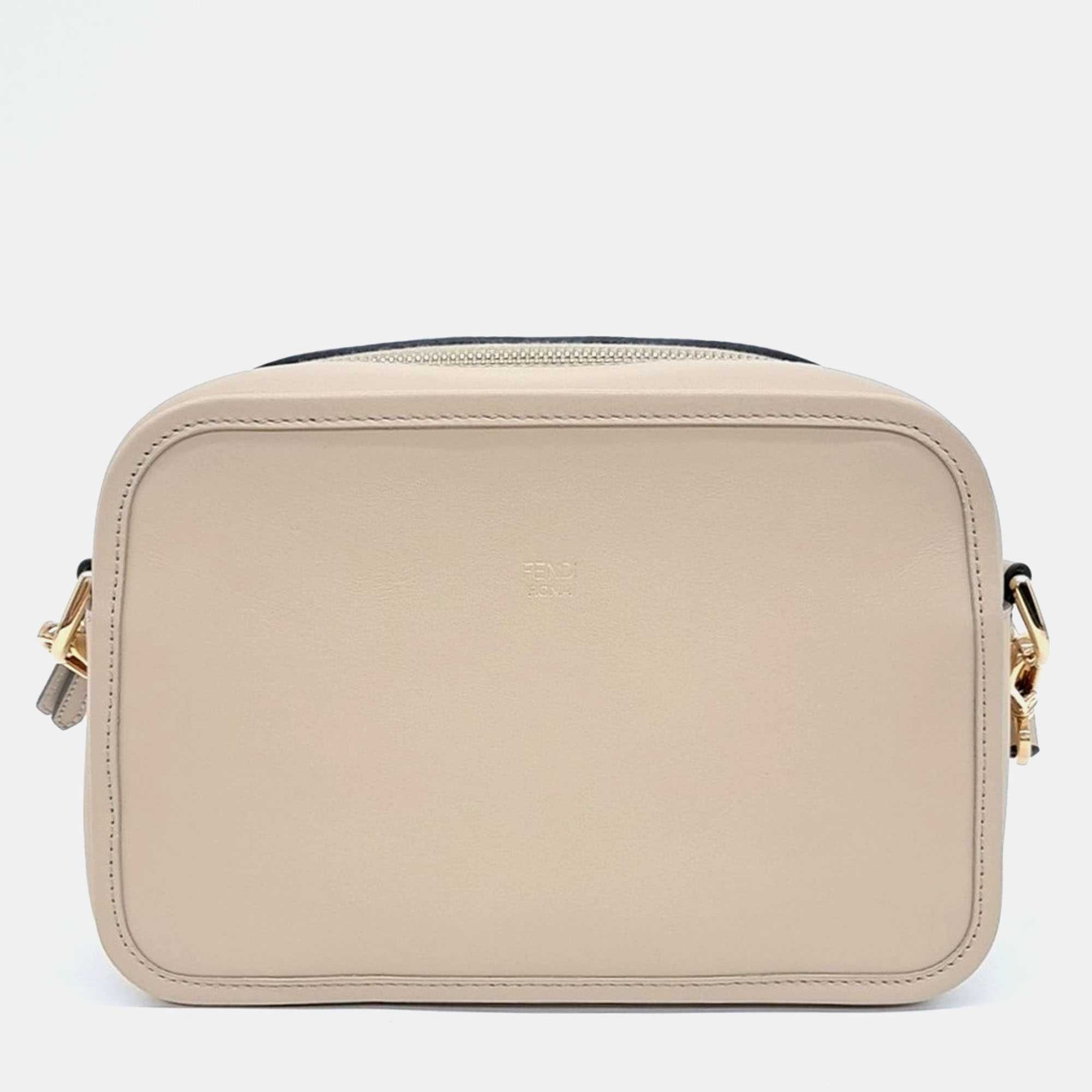 

Fendi Camera Bag, Beige