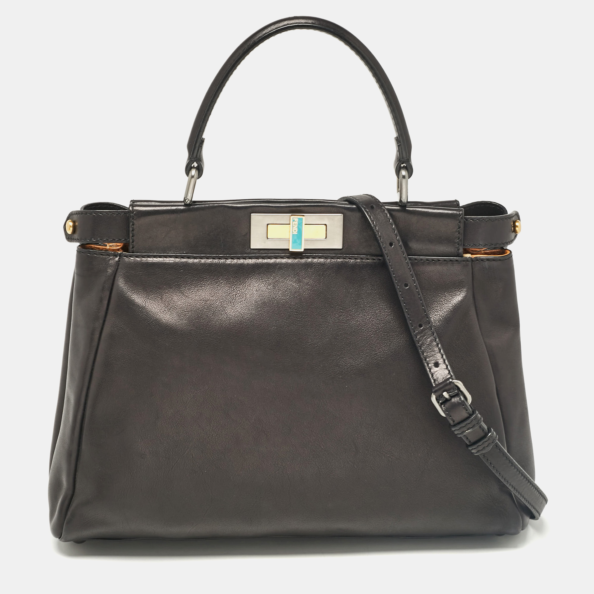 Pre-owned Fendi Black Leather Medium Peekaboo Top Handle Bag