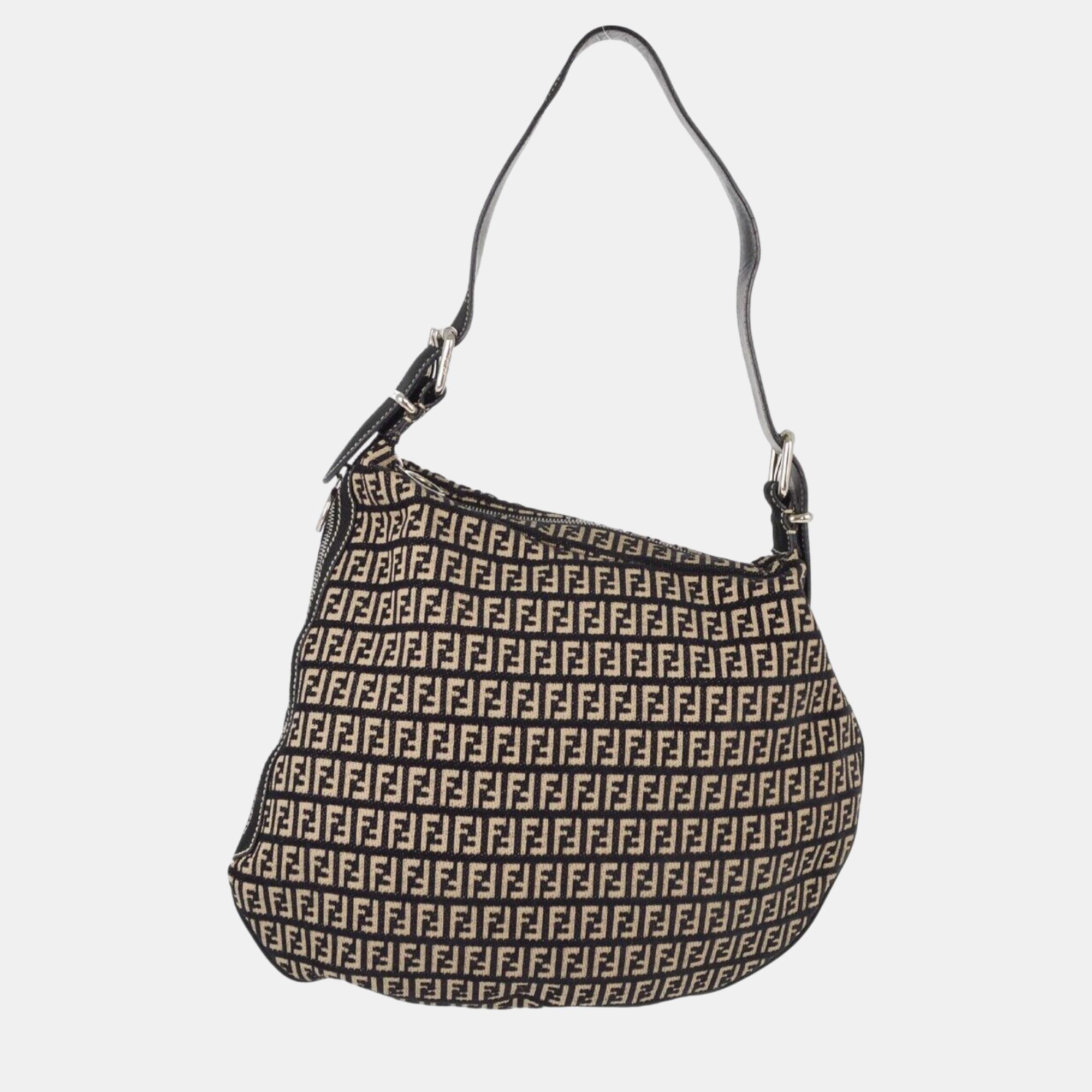 

Fendi Black Beige Cotton Zucchino Shoulder Bag