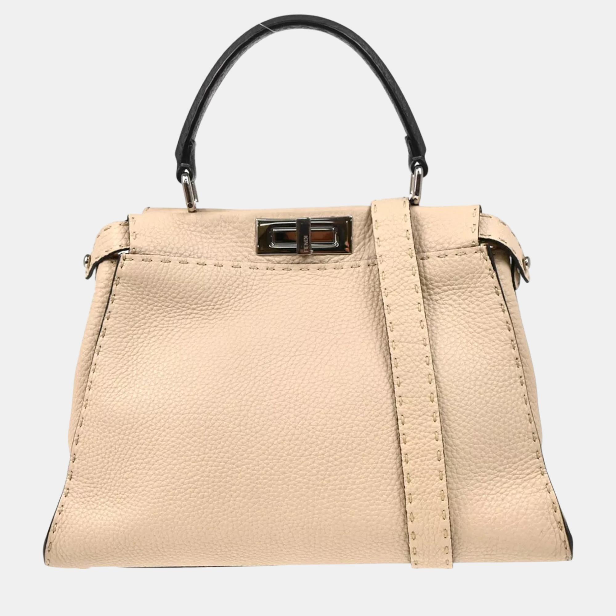 

Fendi Beige Leather Peekaboo Top Handle Bag