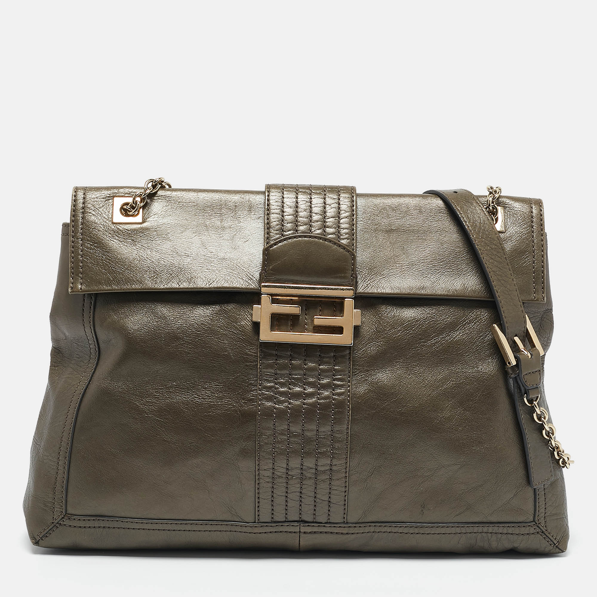 

Fendi Metallic Leather Maxi Baguette Flap Shoulder Bag