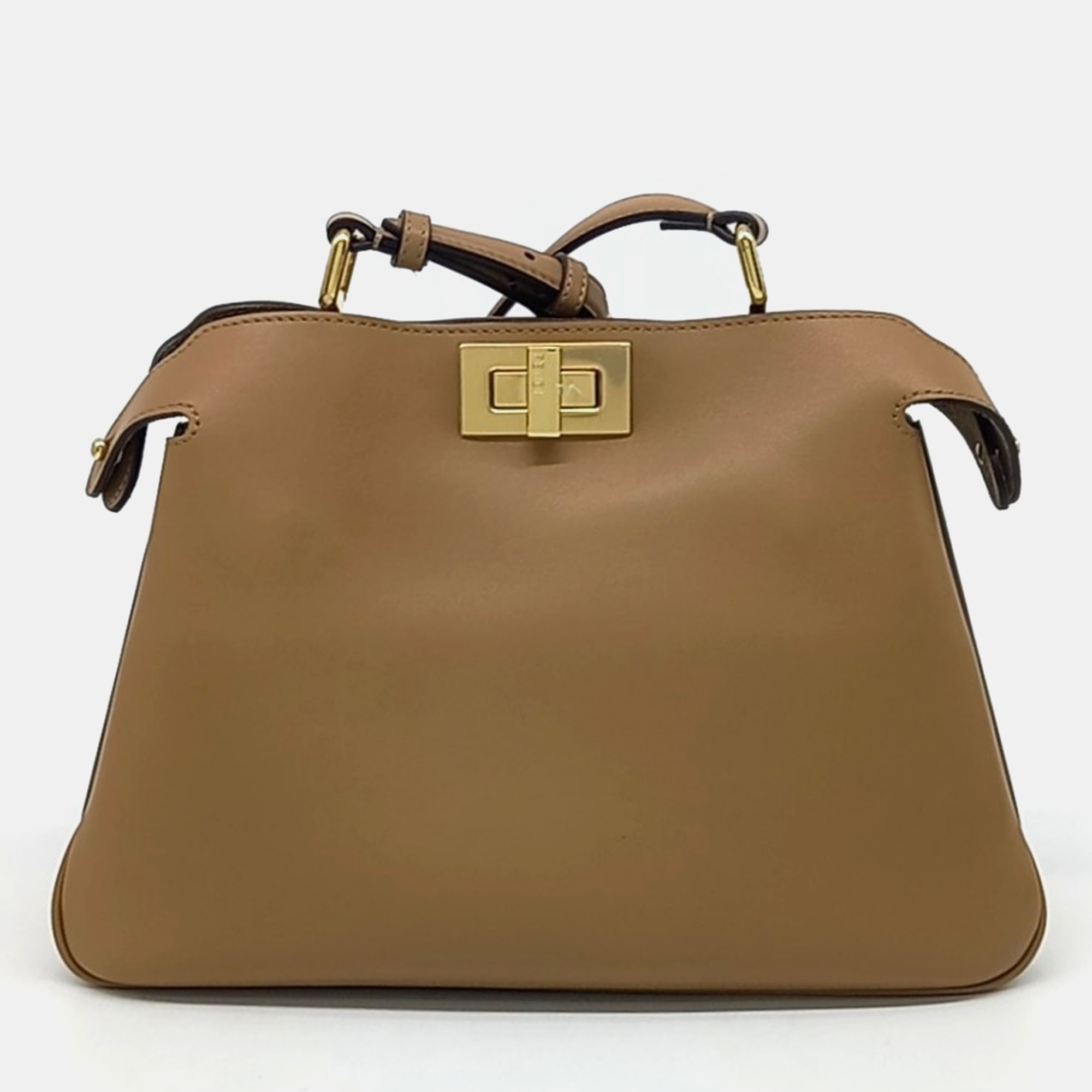 

Fendi Brown Leather Peekaboo Soft Small bag