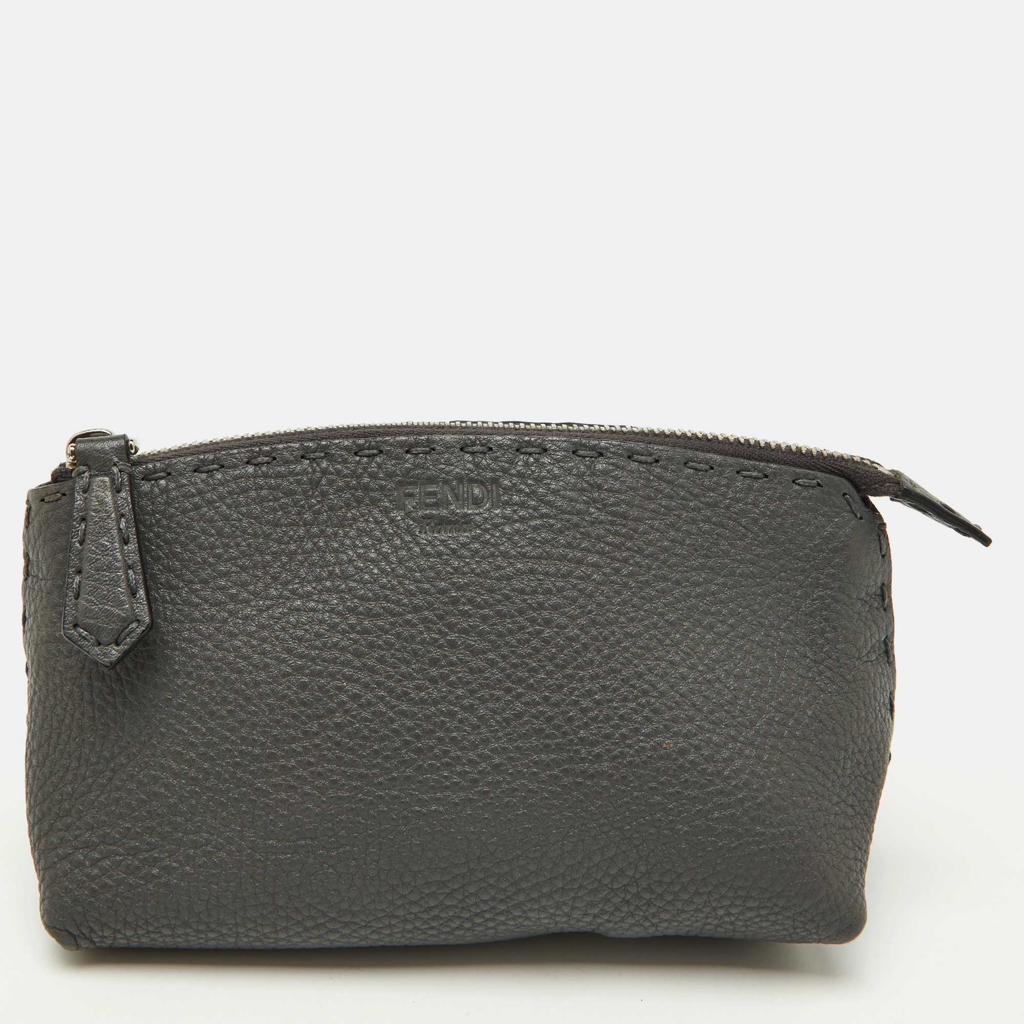 Pre-owned Fendi Grey Leather Cosmetic Pouch In Gray