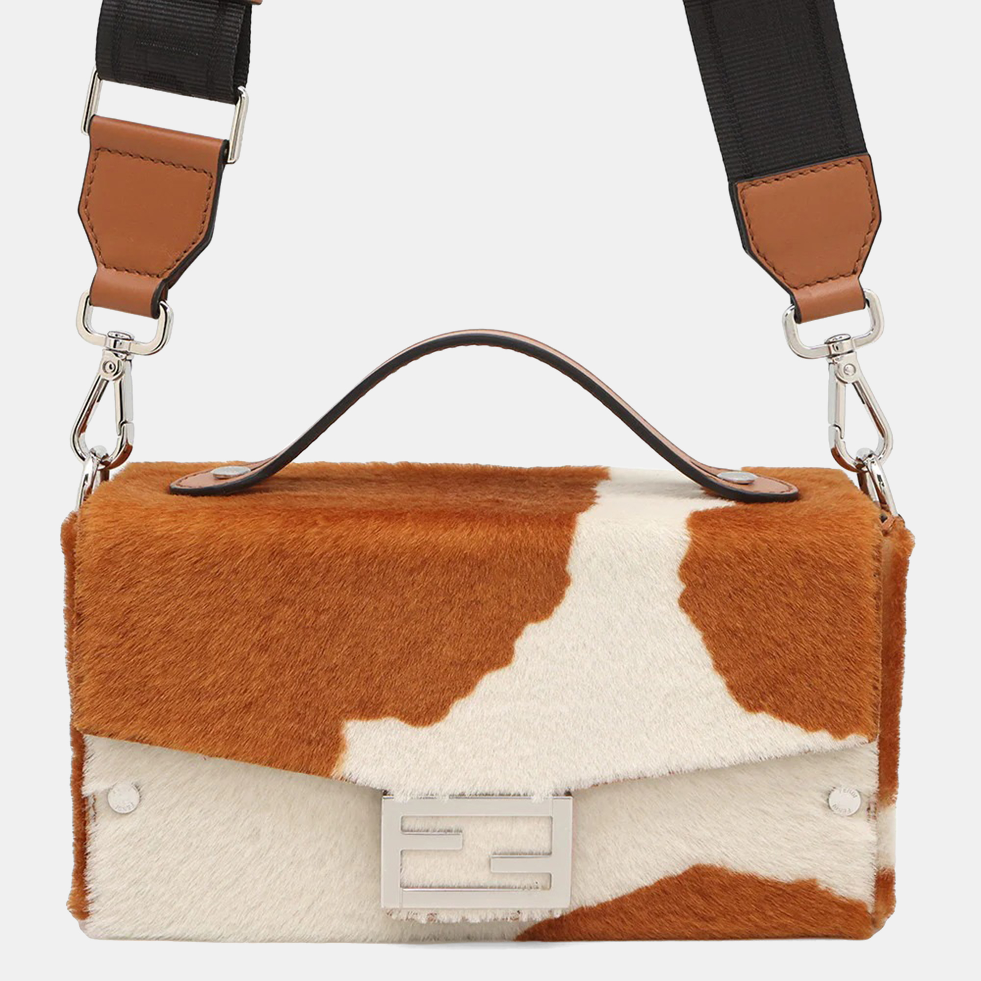 

Fendi Soft Trunk White/Brown Sheepskin Shoulder Bag