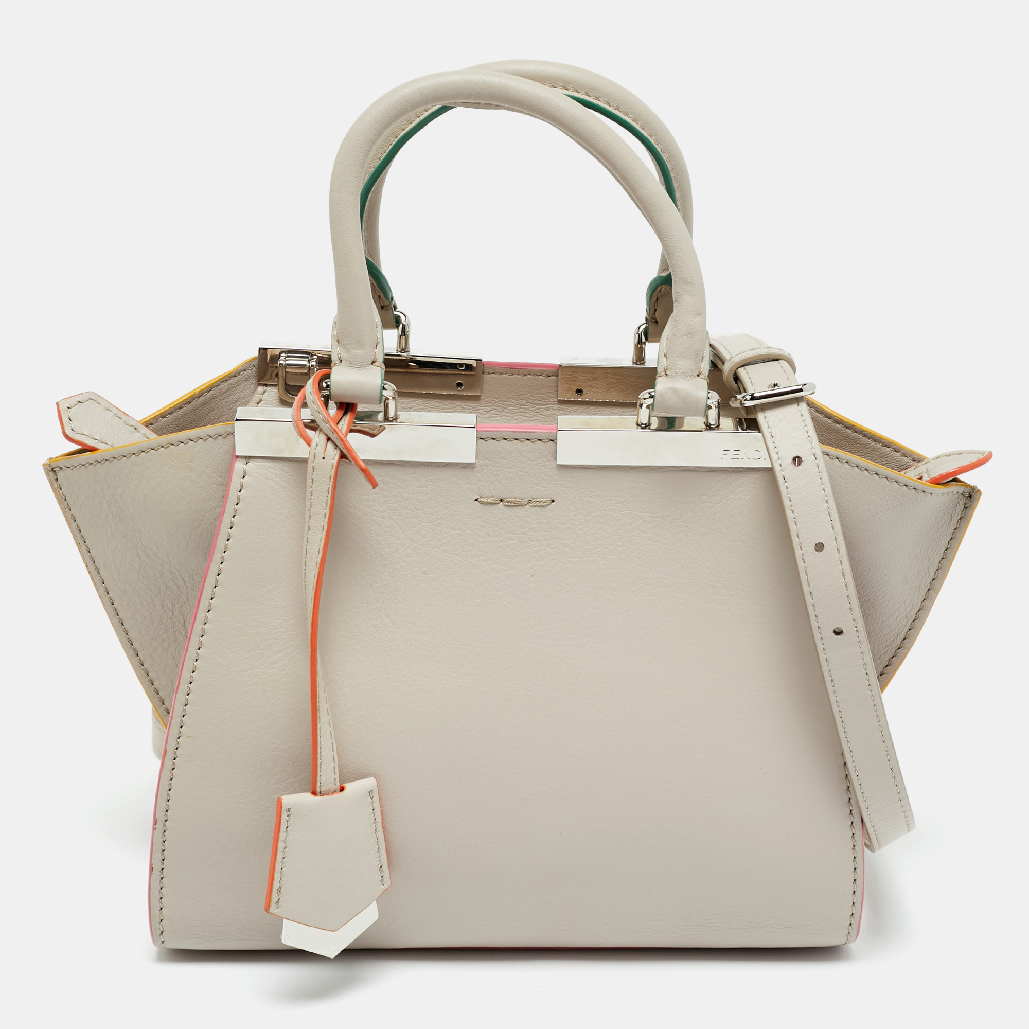 Click to view more detailed imagery on our partner's website Pre-owned Fendi Light Beige Leather Petite 3jours Tote In Sand
