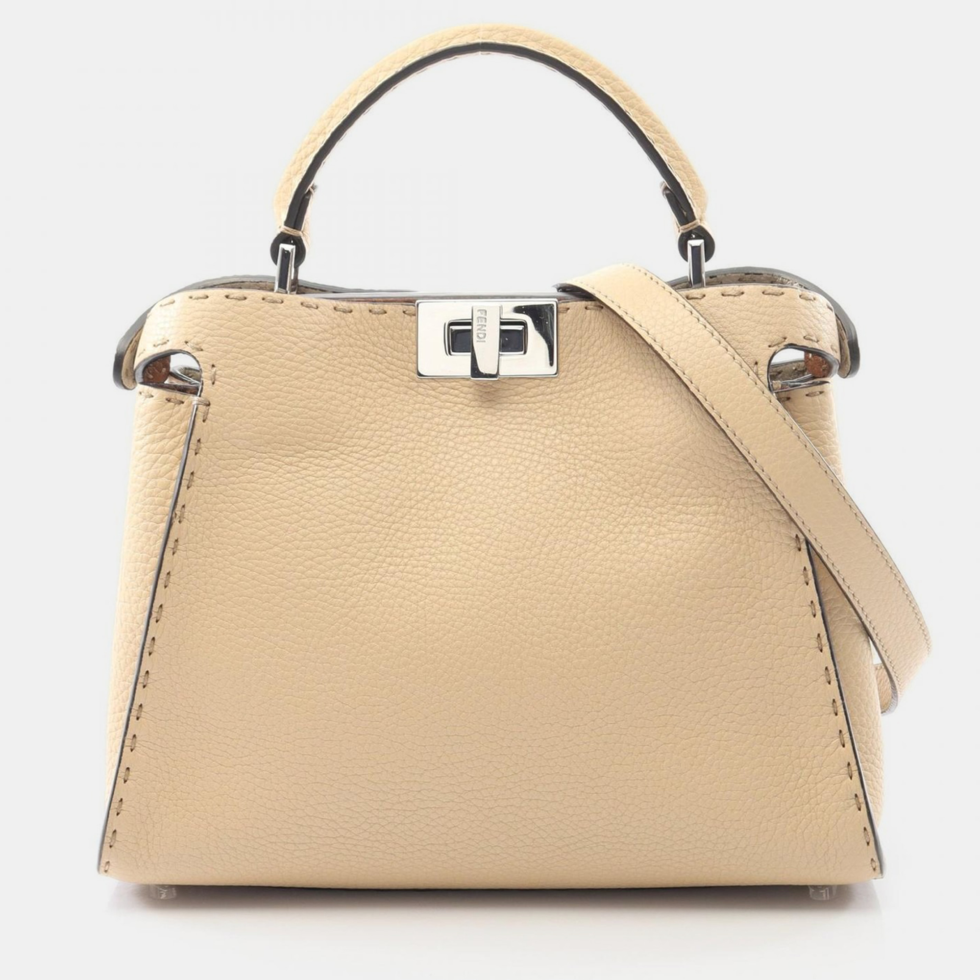 Click to view more detailed imagery on our partner's website Pre-owned Fendi Peekaboo Beige Leather Shoulder Bag In Sand