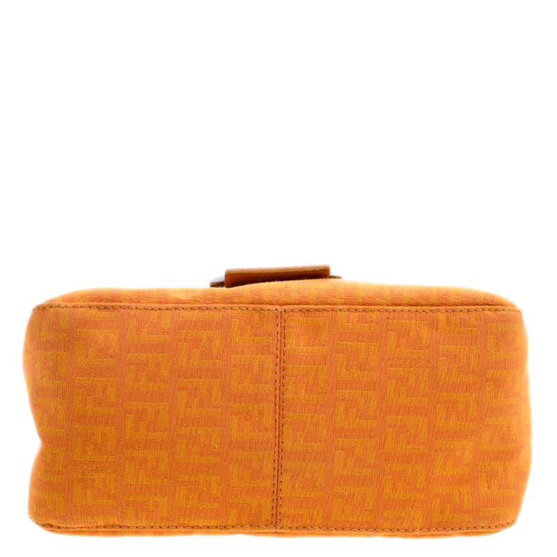 FENDI Mini Mamma Baguette Pouch Nylon Orange Auth 46674 ref.972153 - Joli  Closet