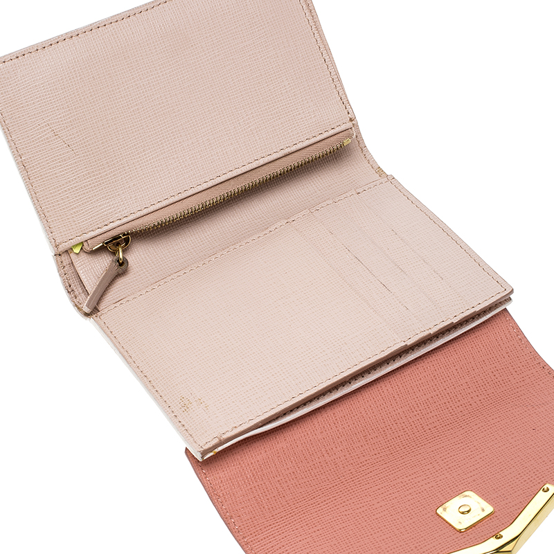 

Fendi White/Peach Leather  2Jours Wallet