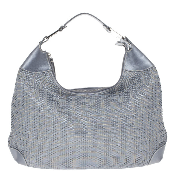 مملوكة مسبقًا Fendi Silver Leather Woven Hobo