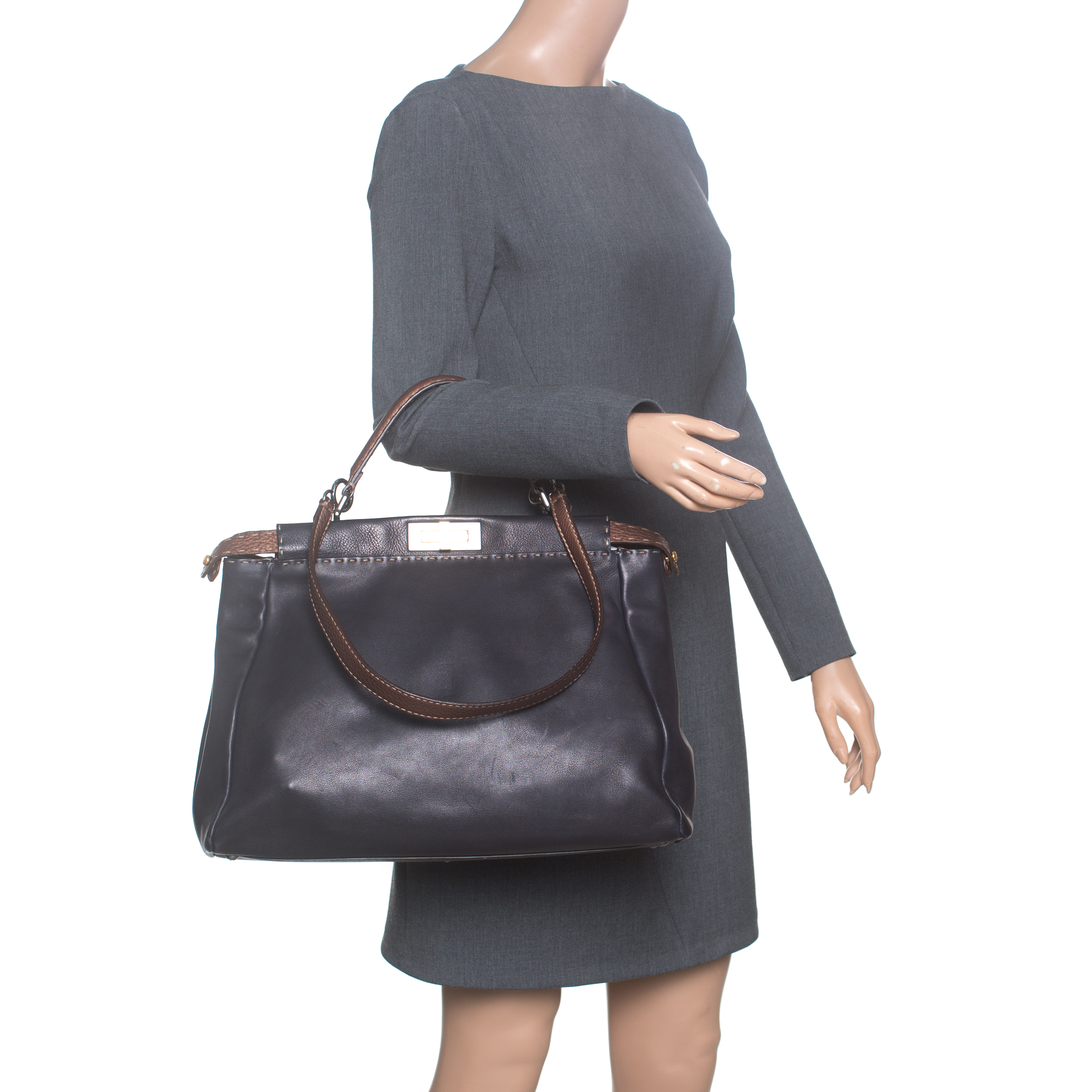 

Fendi Black/Bronze Seleria Leather Large Peekaboo Top Handle Bag