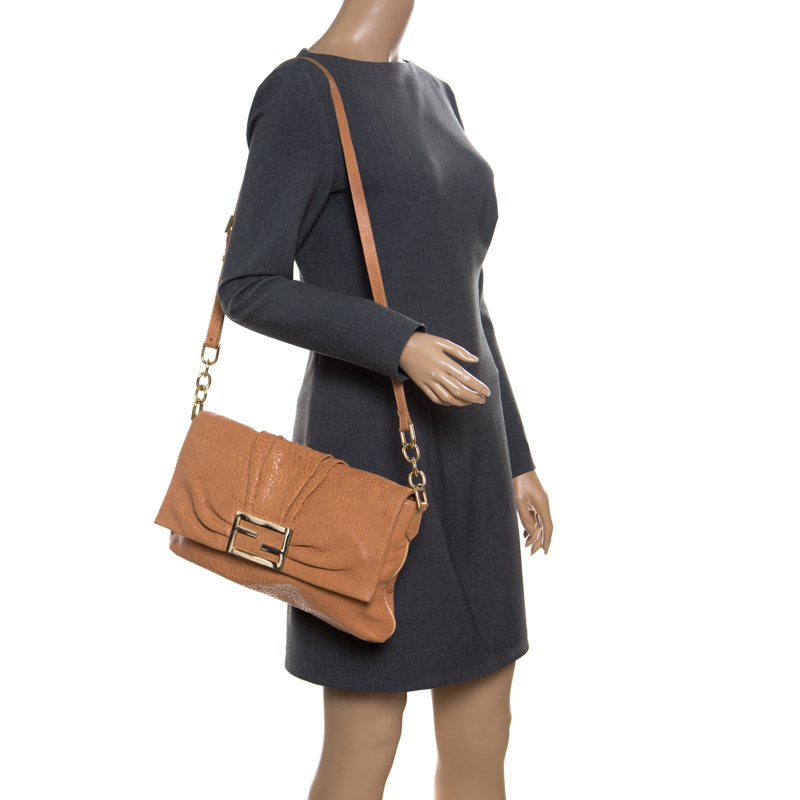 

Fendi Brown Leather New Forever Flap Shoulder Bag