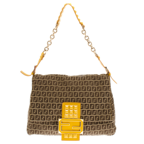 مملوكة مسبقًا Fendi Mahogany And Yellow Zucchino 'Mamma' Studded Shoulder Bag