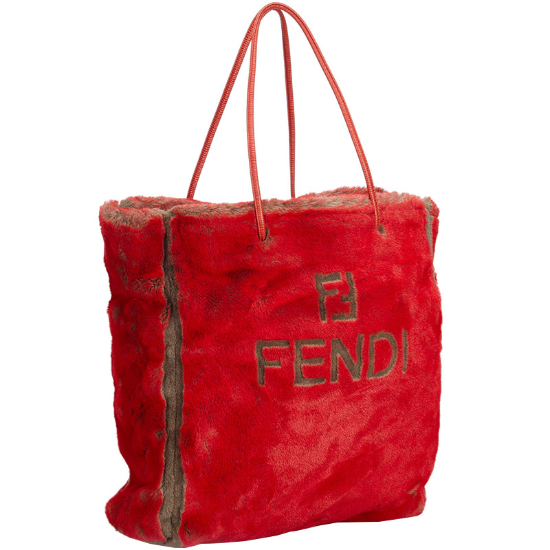 

Fendi Red Faux Fur Tote