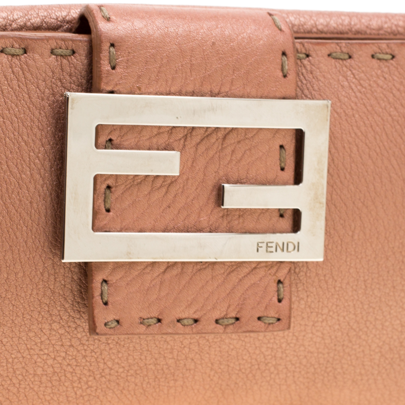 Pre-owned Fendi Rose Gold Metallic Leather Selleria Wallet In Pink