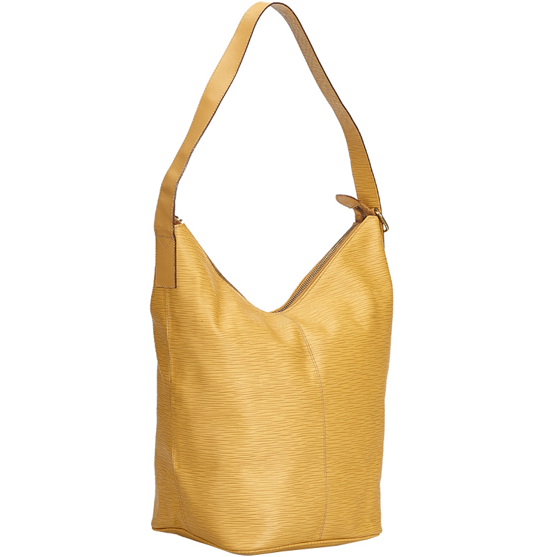 

Fendi Yellow Leather Shoulder Bag