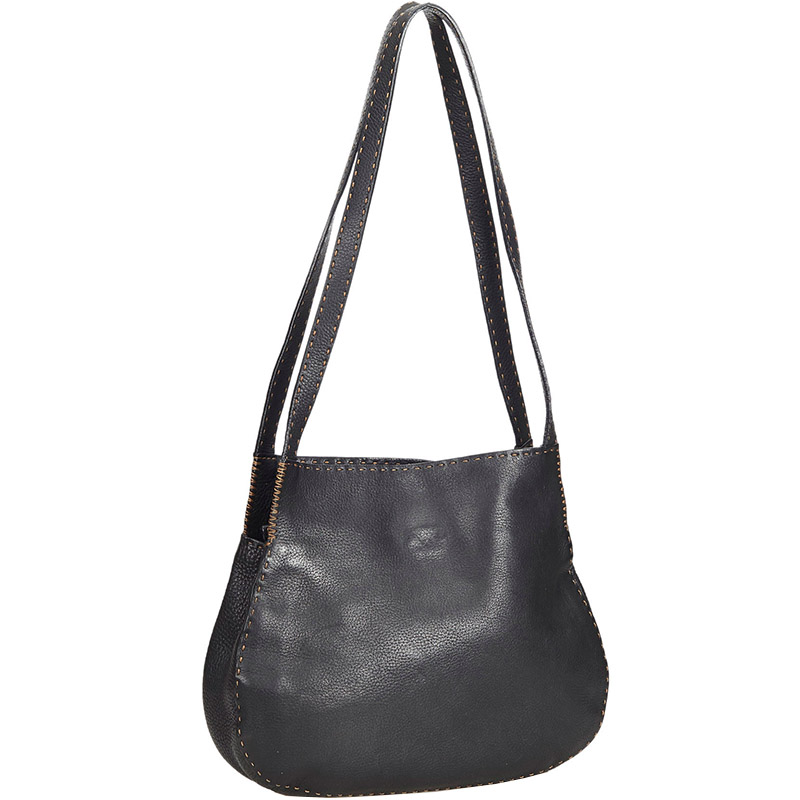 

Fendi Black Selleria Leather Shoulder Bag