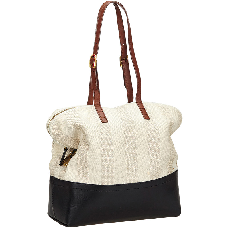 

Fendi White/Black Canvas Leather Shoulder Bag