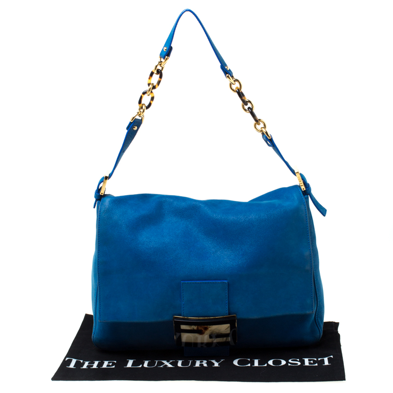 Fendi Blue Fur Pom-Pom Bag Charm ref.196497 - Joli Closet