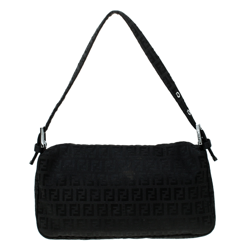 Black fendi shoulder bag sale