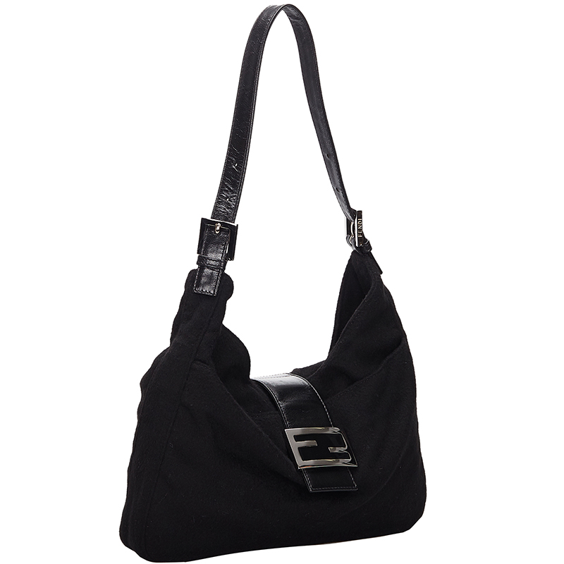 

Fendi Black Wool Shoulder Bag