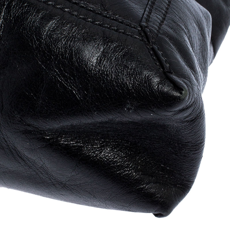 Pre-owned Fendi Black Leather Maxi Baguette Flap Shoulder Bag