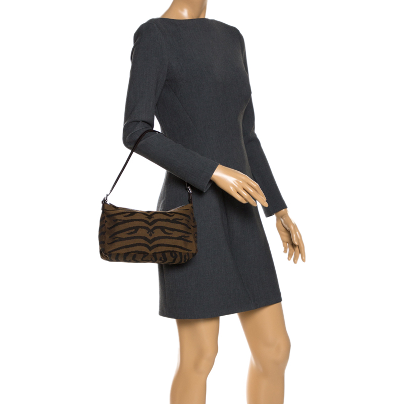

Fendi Brown/Black Tiger Print Canvas Shoulder Bag