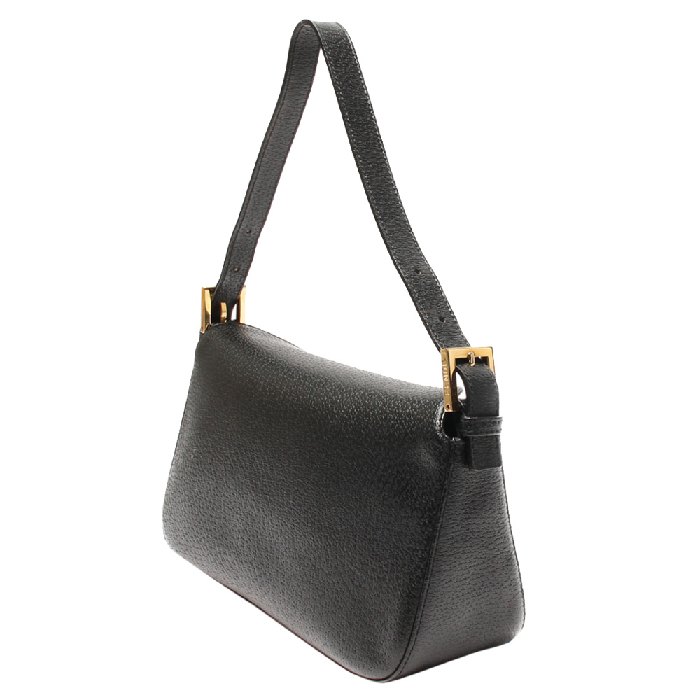 

Fendi Black Leather Mamma Bag