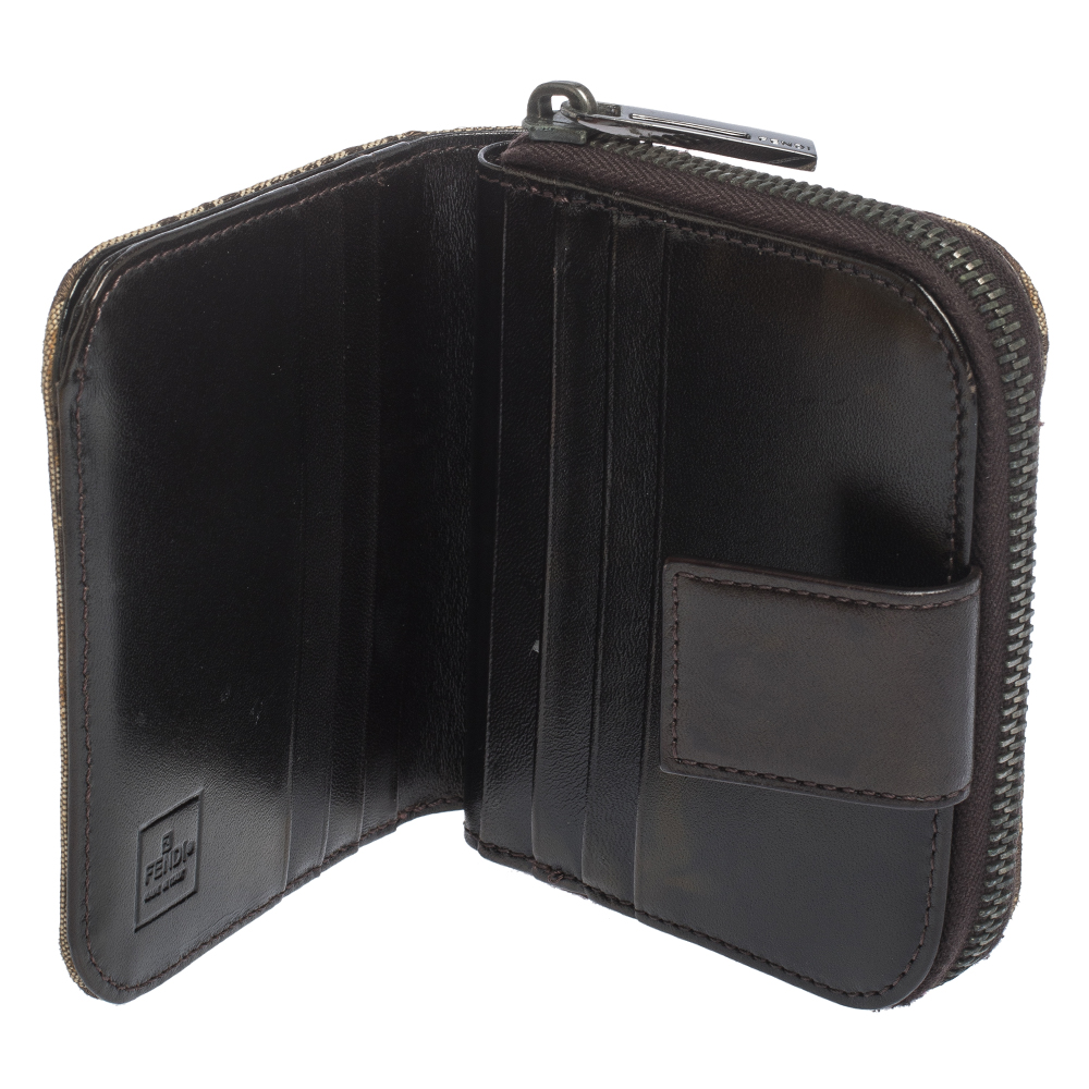 

Fendi Beige/Brown Zucchino Canvas and Leather Compact Wallet