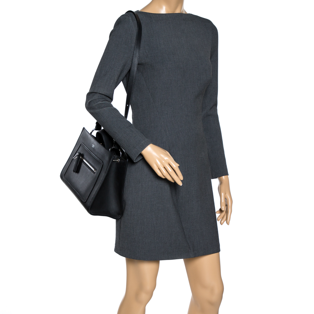 

Fendi Black Leather Runaway Top Handle Bag