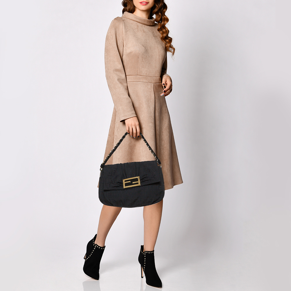 

Fendi Black Zucca Canvas and Patent Leather Mia Flap Shoulder Bag