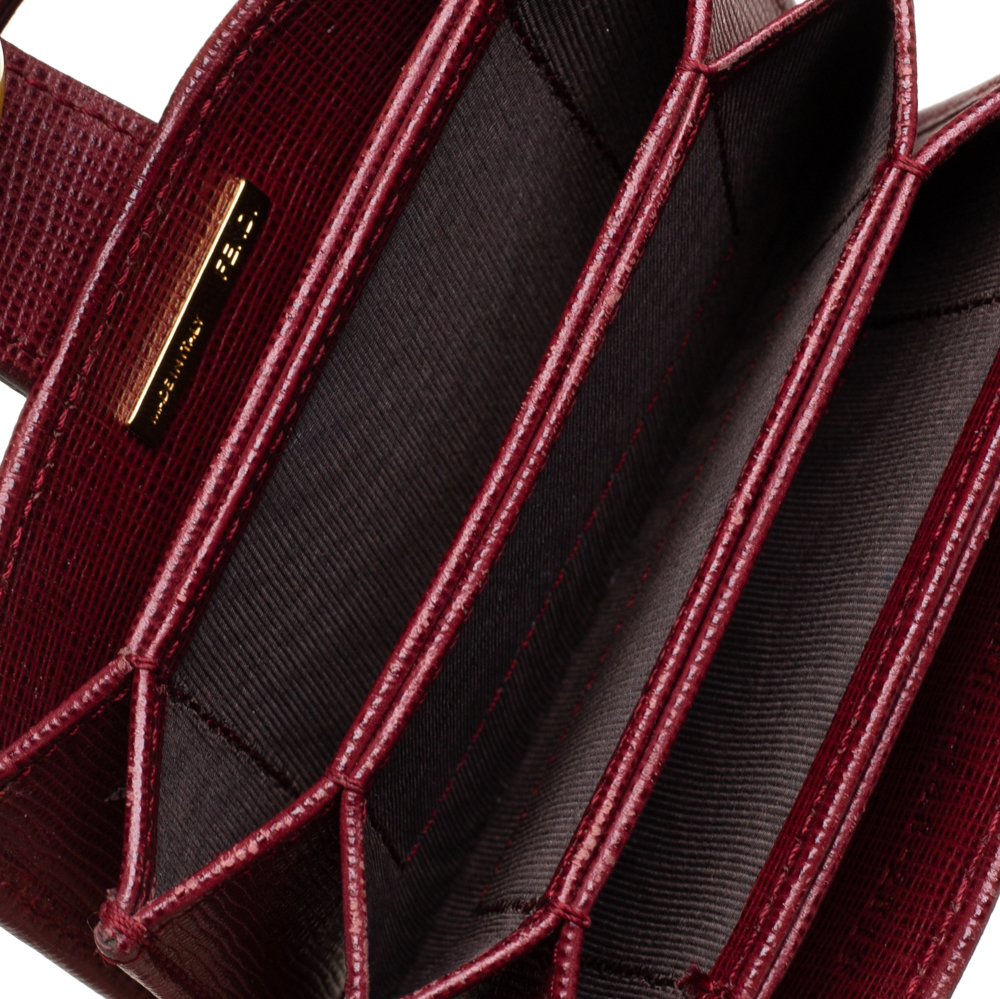 

Fendi Red Leather Vitello Elite Gusseted Card Holder