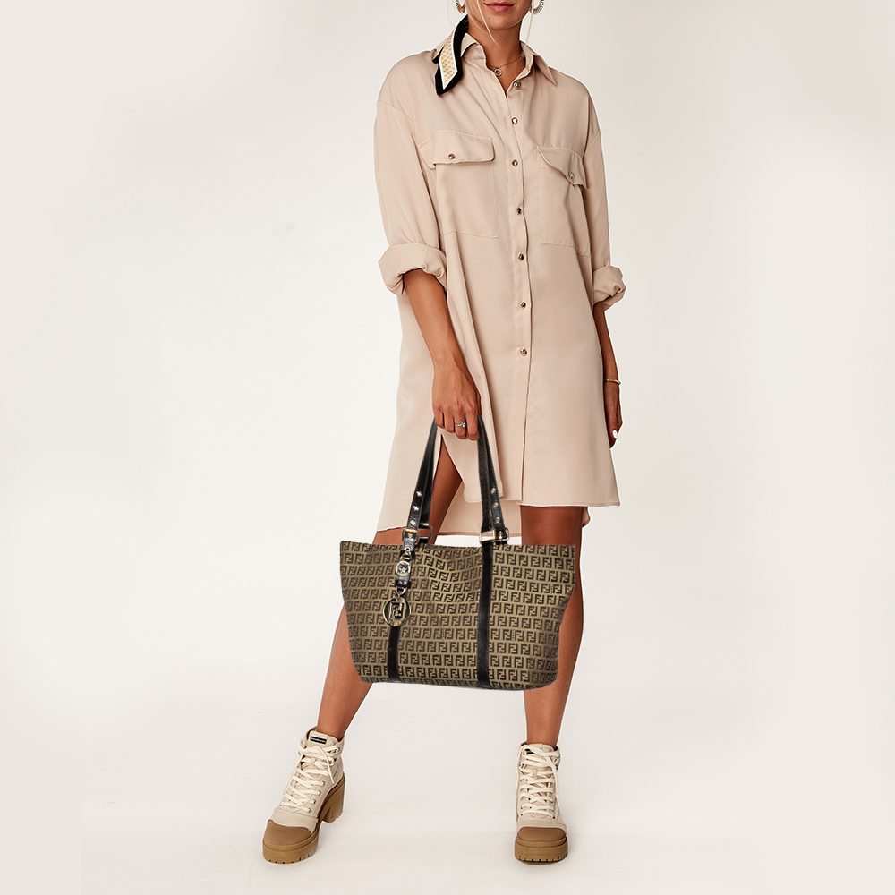 

Fendi Brown Zucchino Canvas Superstar Shopping Tote