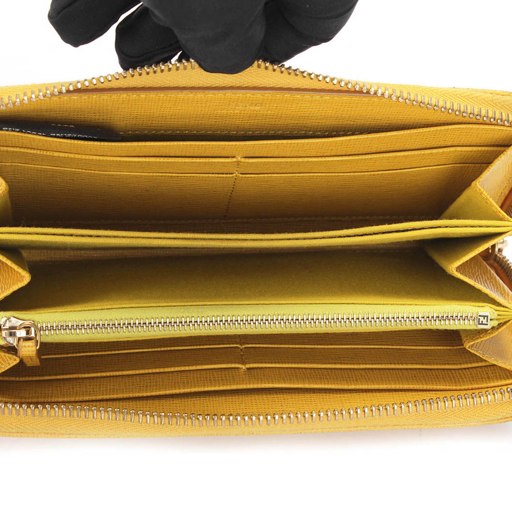 

Fendi Yellow Calfskin Leather Round Fastener Wallet