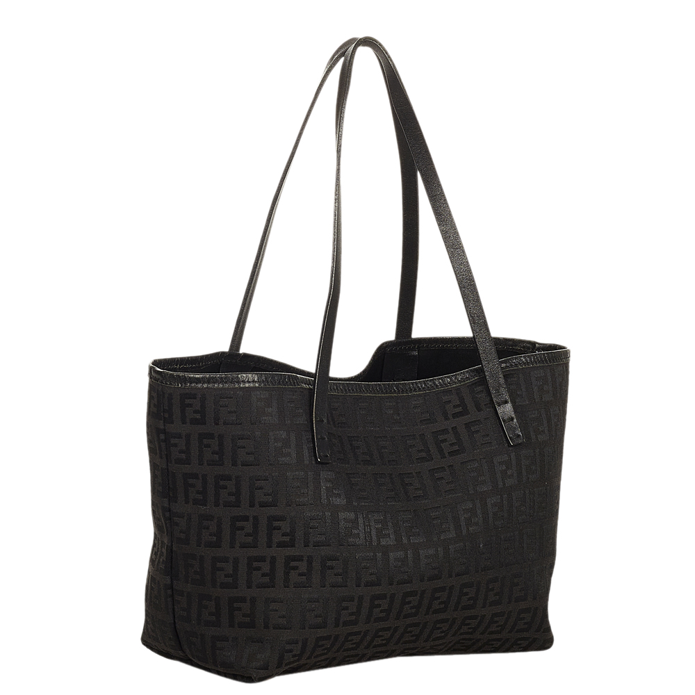 

Fendi Black Canvas Fabric Zucchino Shoulder Bag