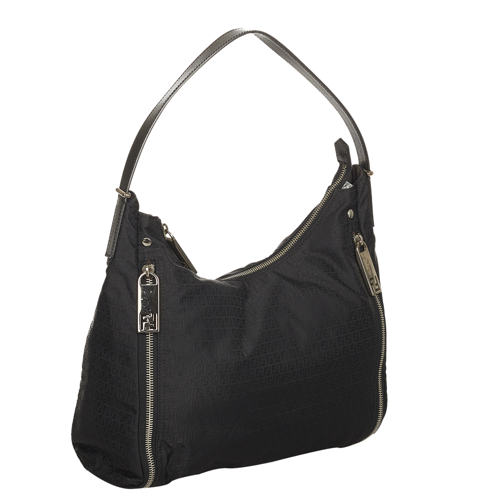 

Fendi Black Fabric Nylon Zucchino Shoulder Bag