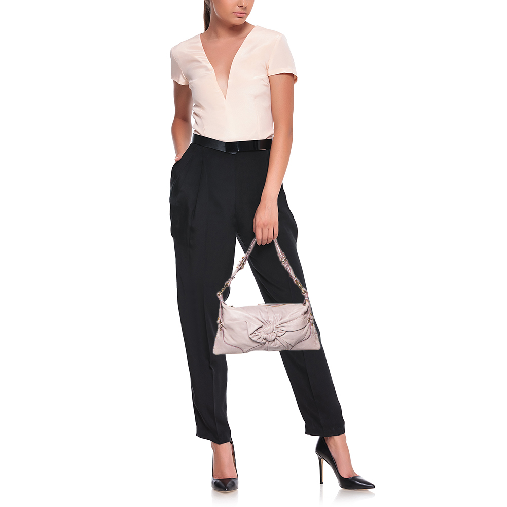 

Fendi Rose Pink Leather Knot Baguette