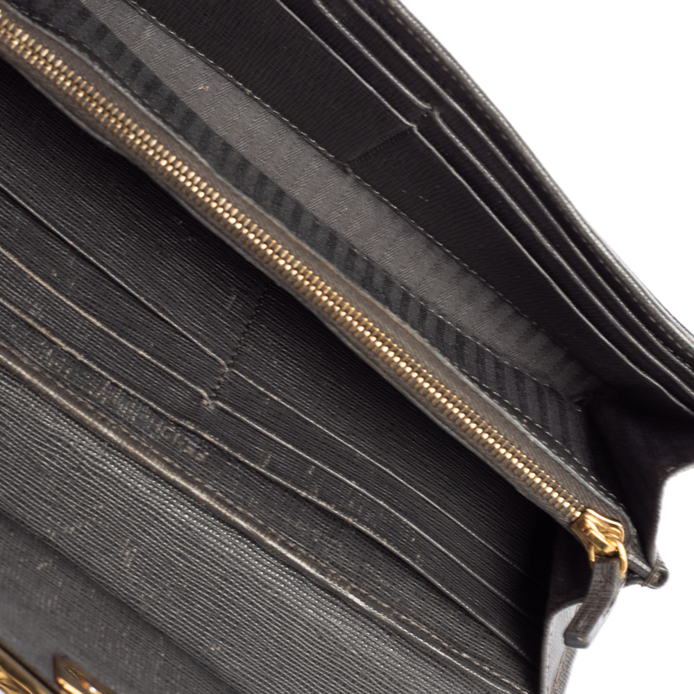 

Fendi Grey/Beige Leather 2 Jours Flap Wallet