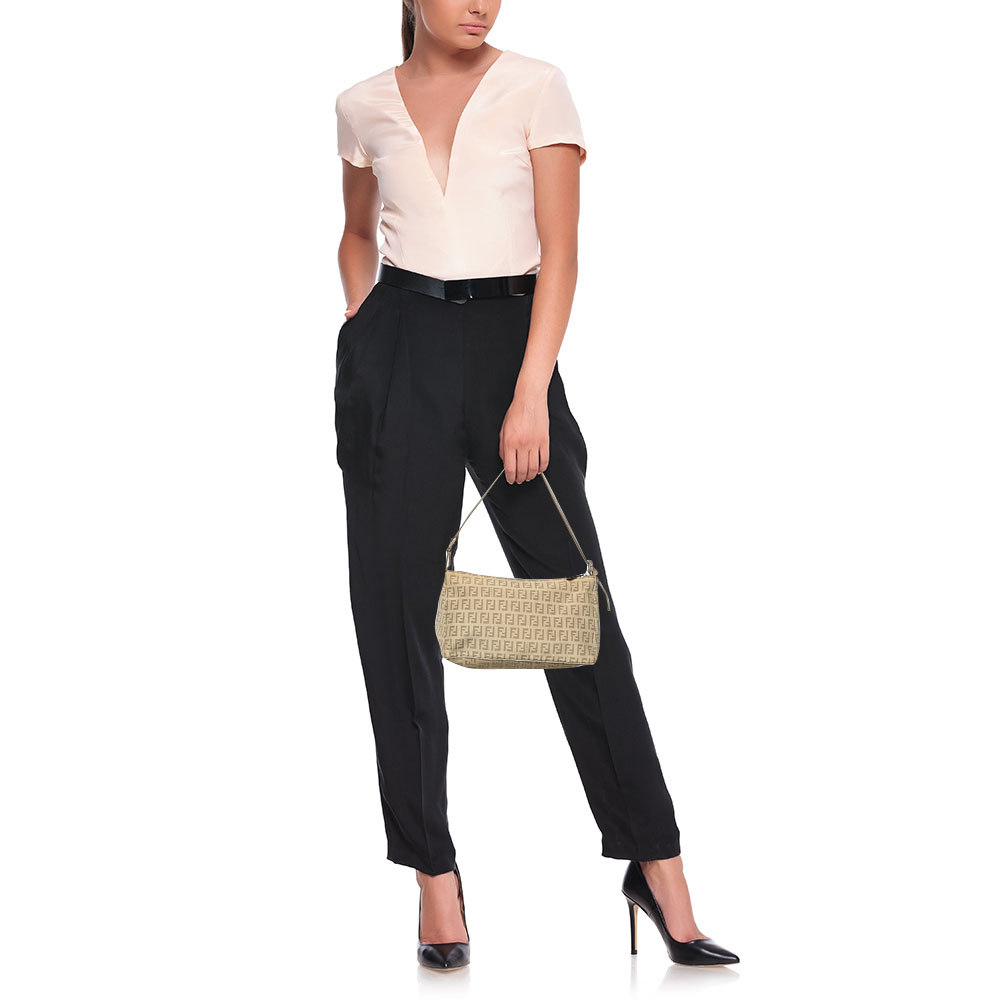 

Fendi Beige Zucchino Canvas Baguette Bag