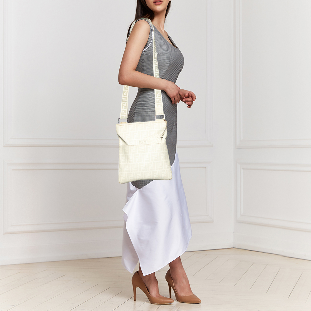 

Fendi White Zucca Coated Canvas Messenger Bag