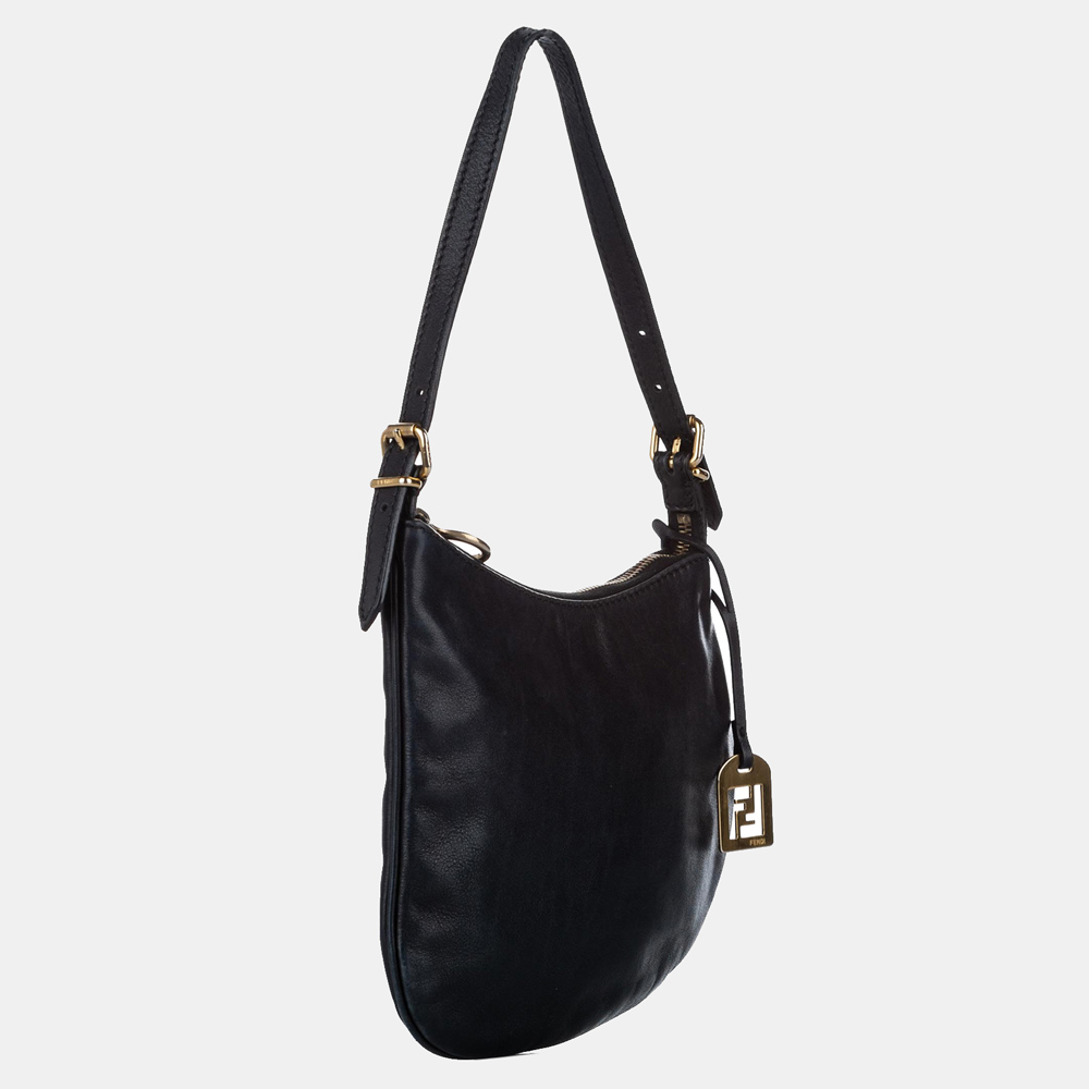 

Fendi Black Oyster Leather Shoulder Bag
