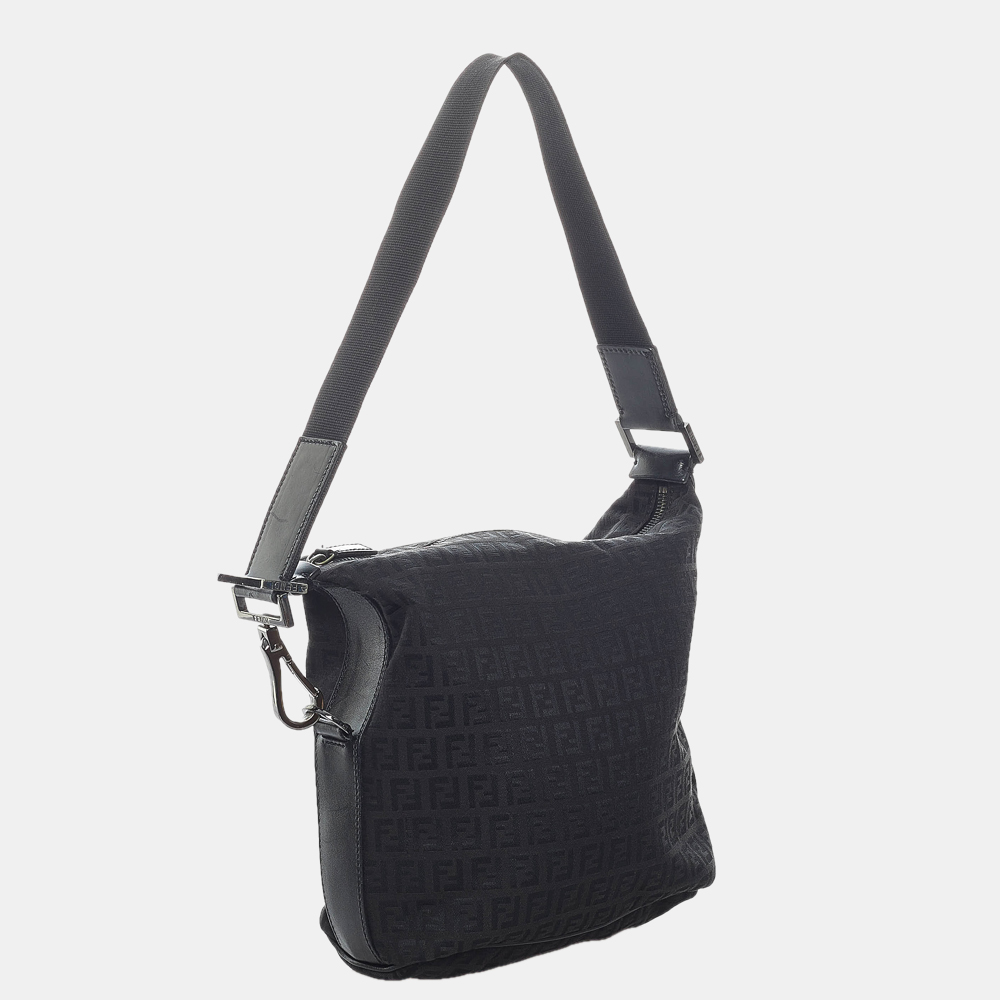 

Fendi Black Zucchino Nylon Shoulder Bag