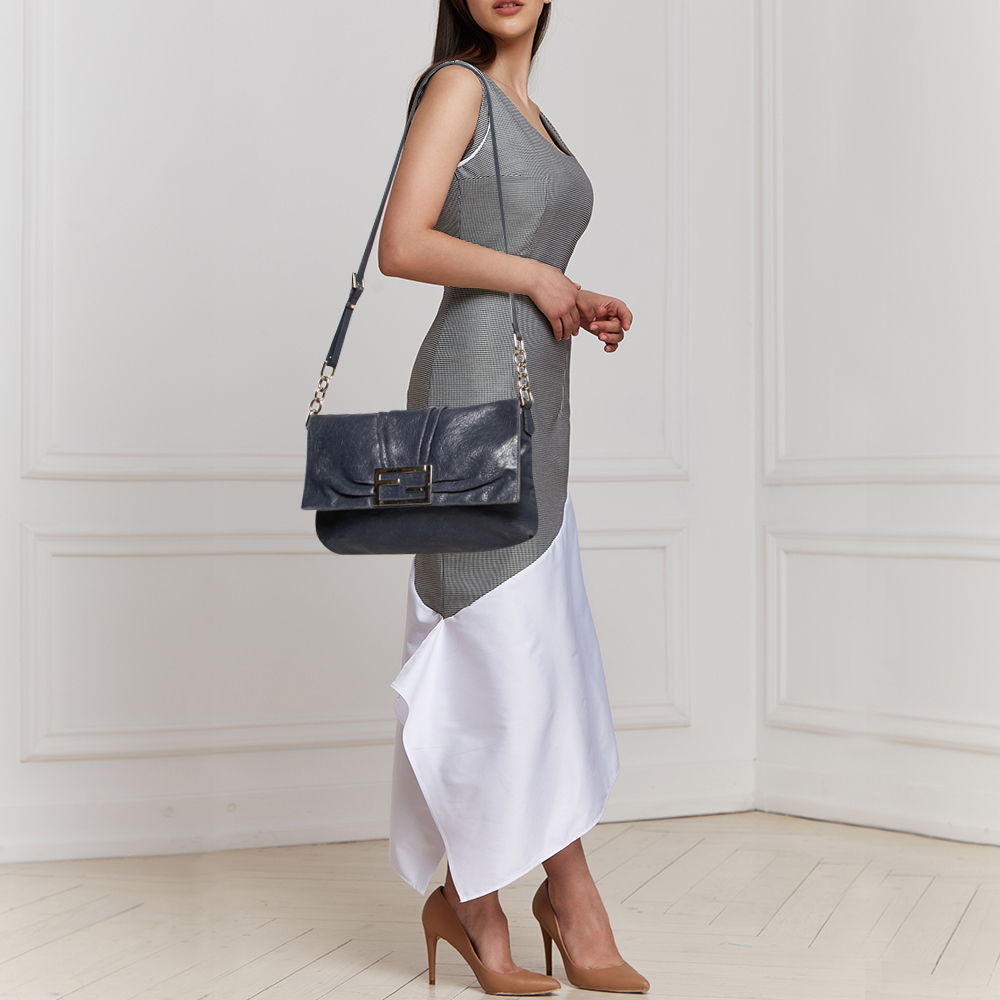 

Fendi Blue Leather Baguette Bag