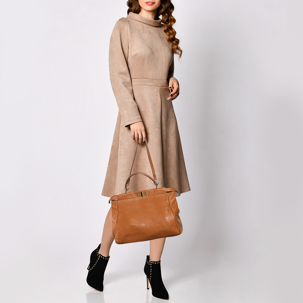 

Fendi Brown Leather Large Peekaboo Top Handle Bag