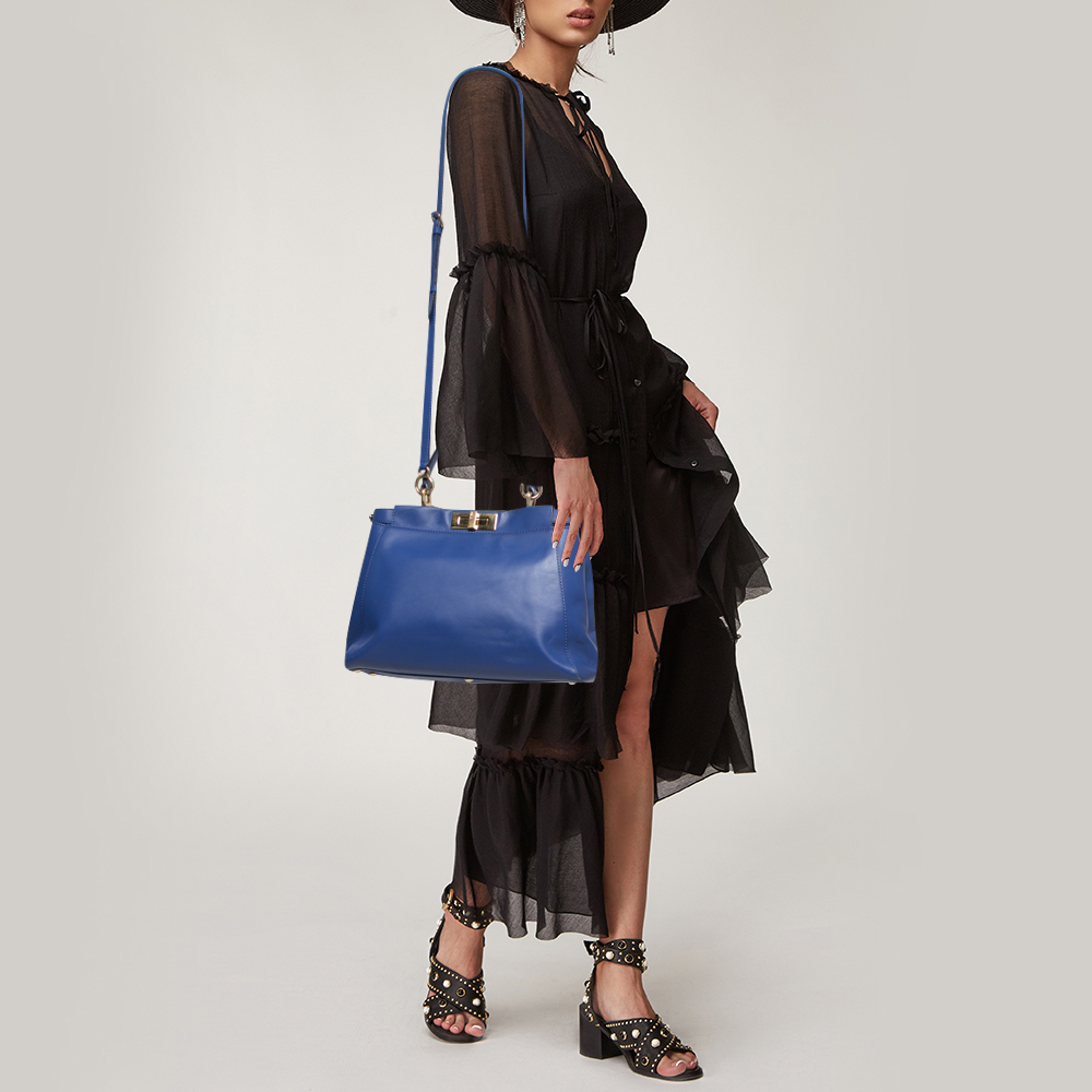 

Fendi Blue Leather Medium Peekaboo Top Handle Bag